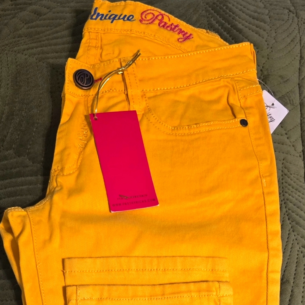 Pastry Vibrant Yellow Pants Size 9